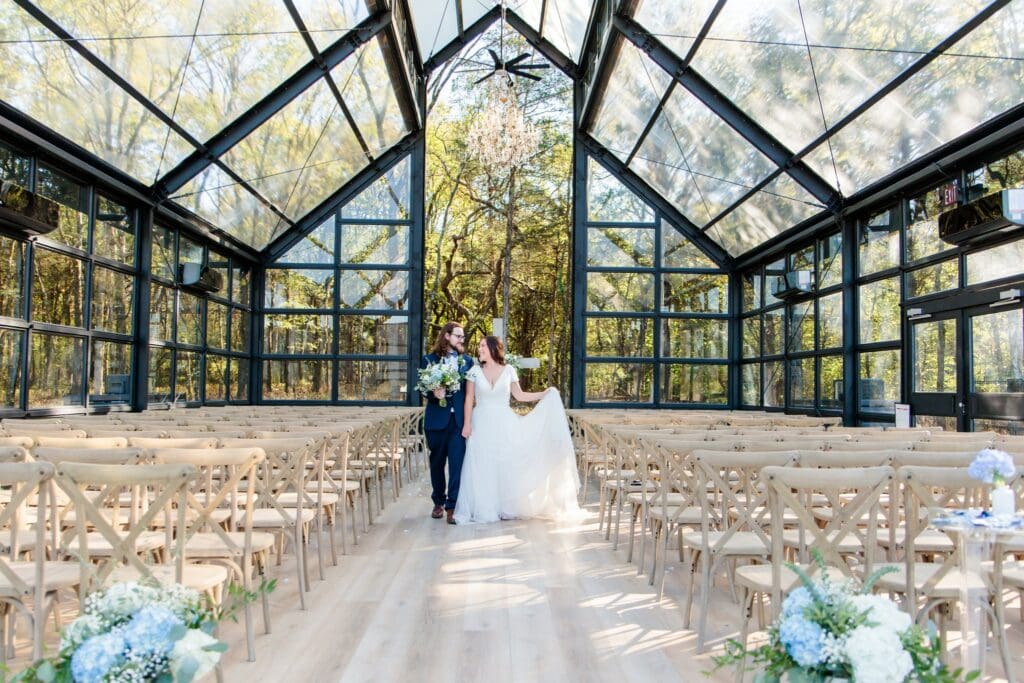 Just married photos at Jubilee Woods wedding venue
