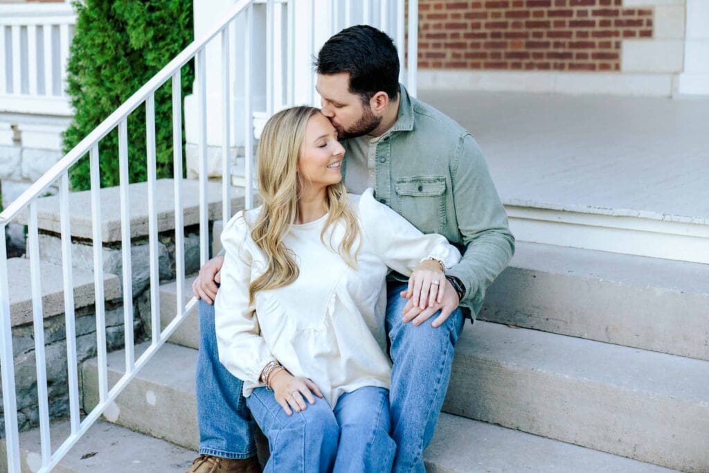 Beautiful engagement photos in Middle Tennessee