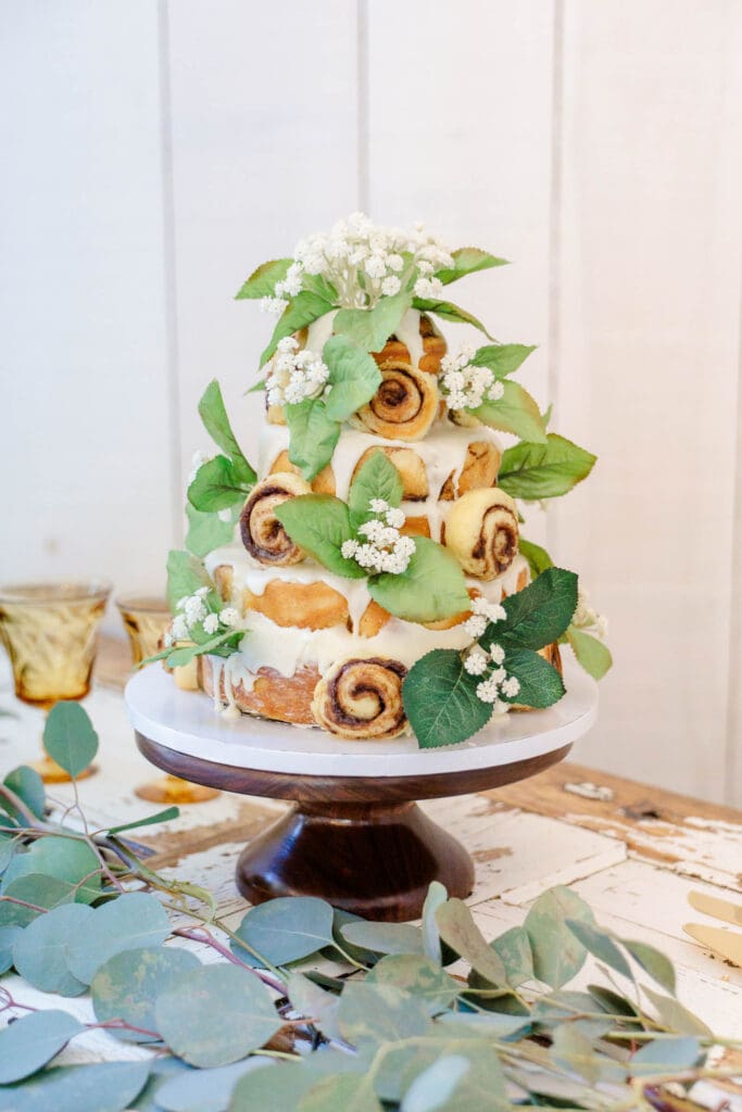 Cinnamon roll wedding cake at Firefly Lane near Nashville