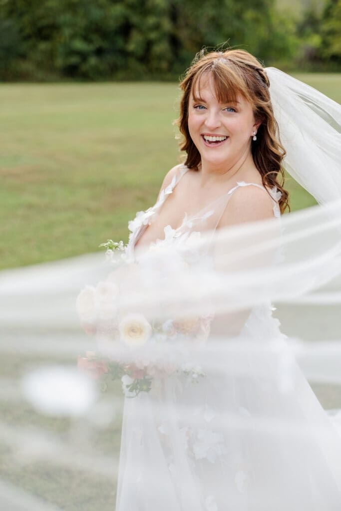 Beautiful bridal portraits at Iriswoods in Mt. Juliet, Tennessee